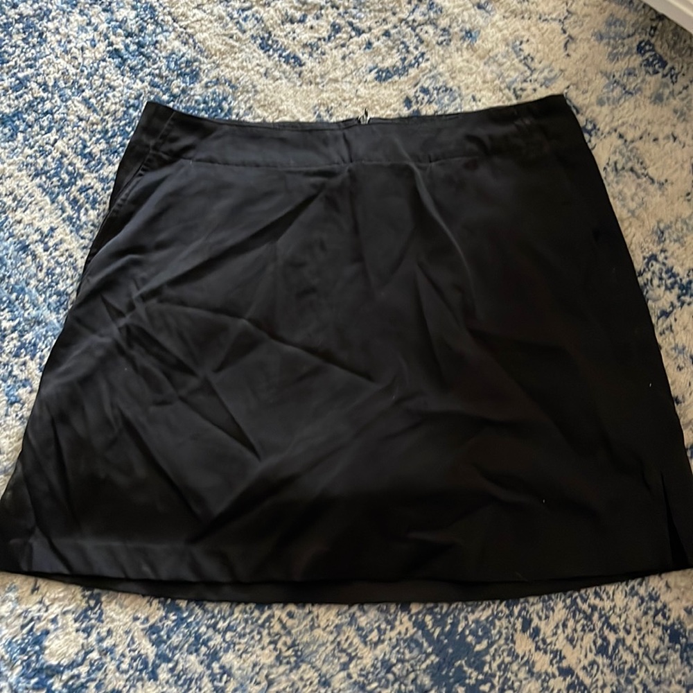 Black golf skirt